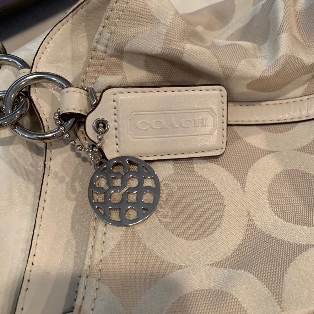 Coach Handbag - Picture 8 of 8